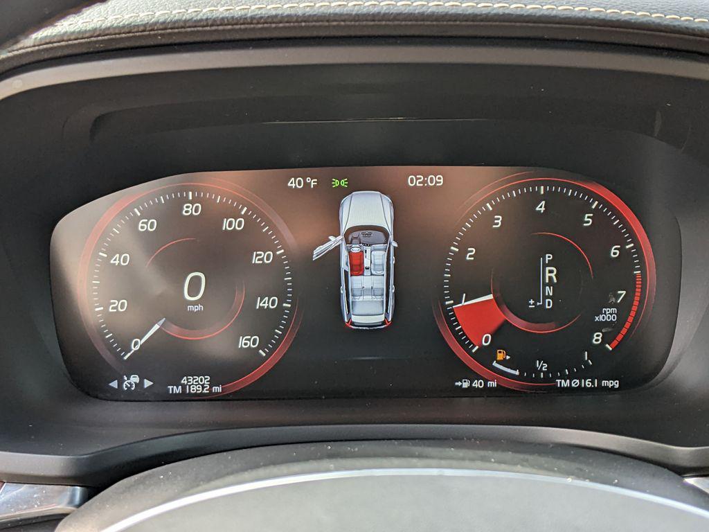 used 2021 Volvo V60 Cross Country car, priced at $26,949