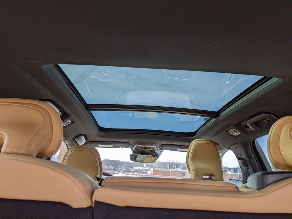 used 2021 Volvo V60 Cross Country car, priced at $26,949