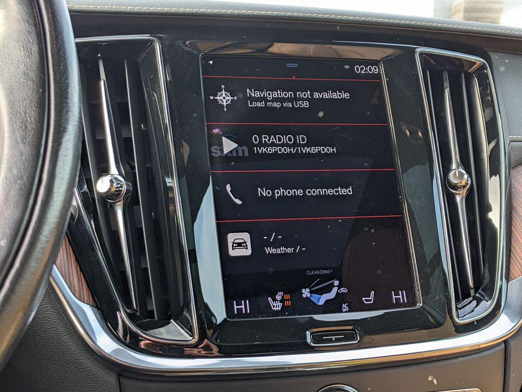 used 2021 Volvo V60 Cross Country car, priced at $26,949