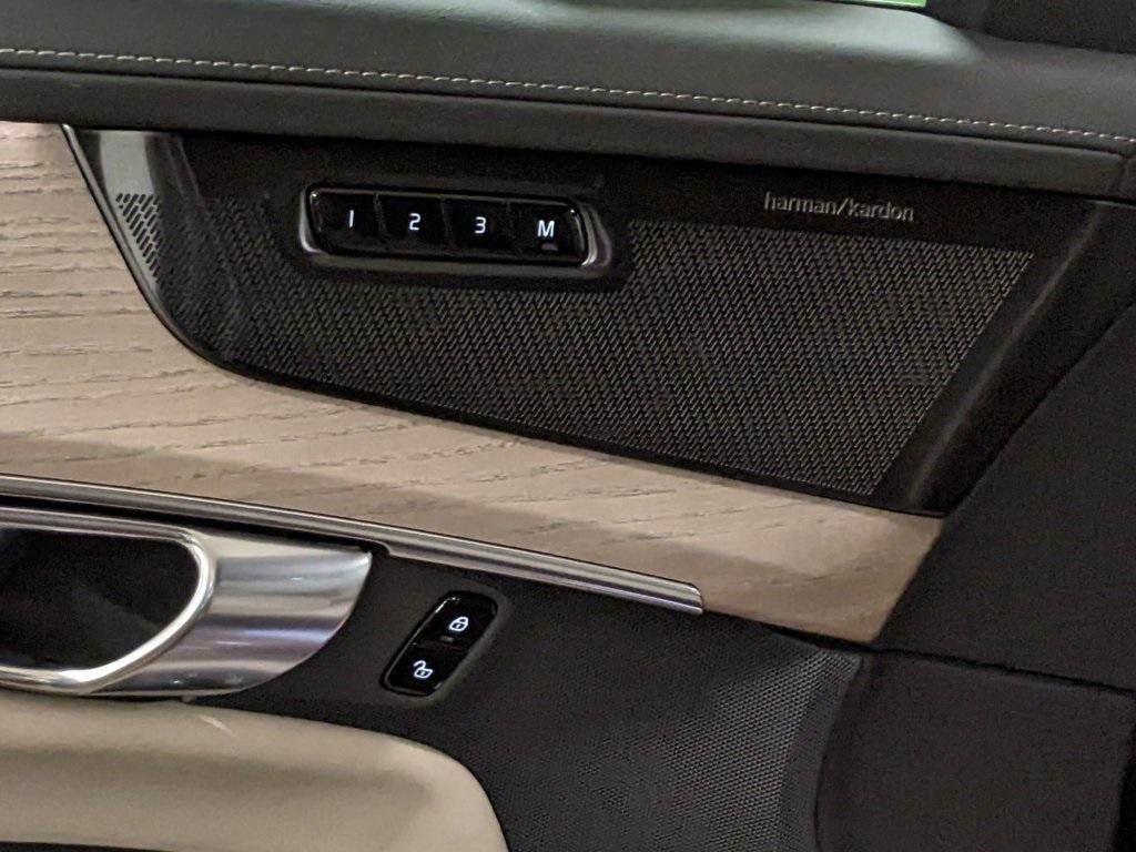 new 2026 Volvo XC90 car, priced at $74,645