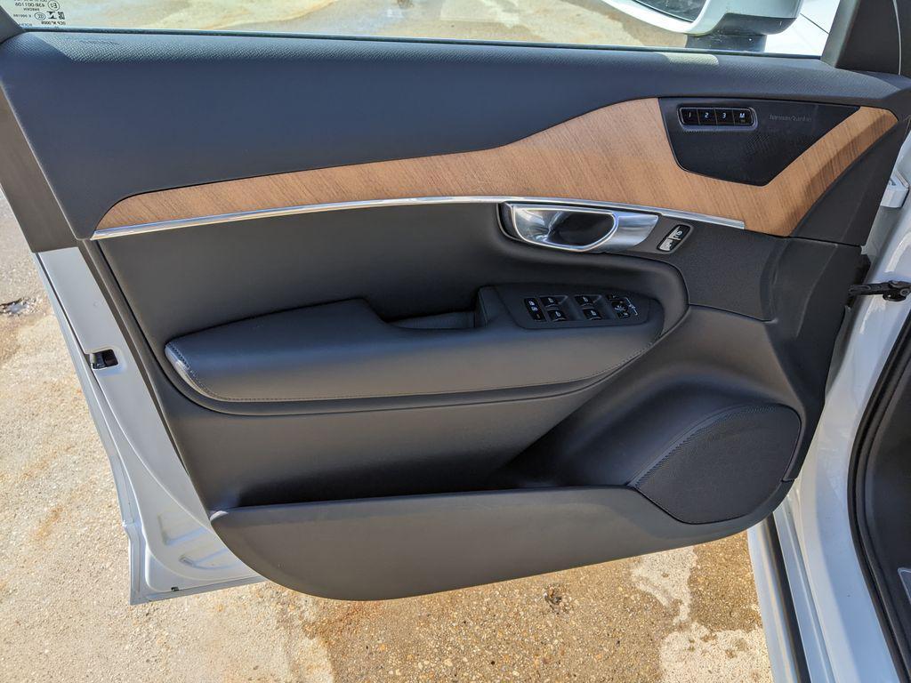 used 2023 Volvo XC90 Recharge Plug-In Hybrid car, priced at $43,327