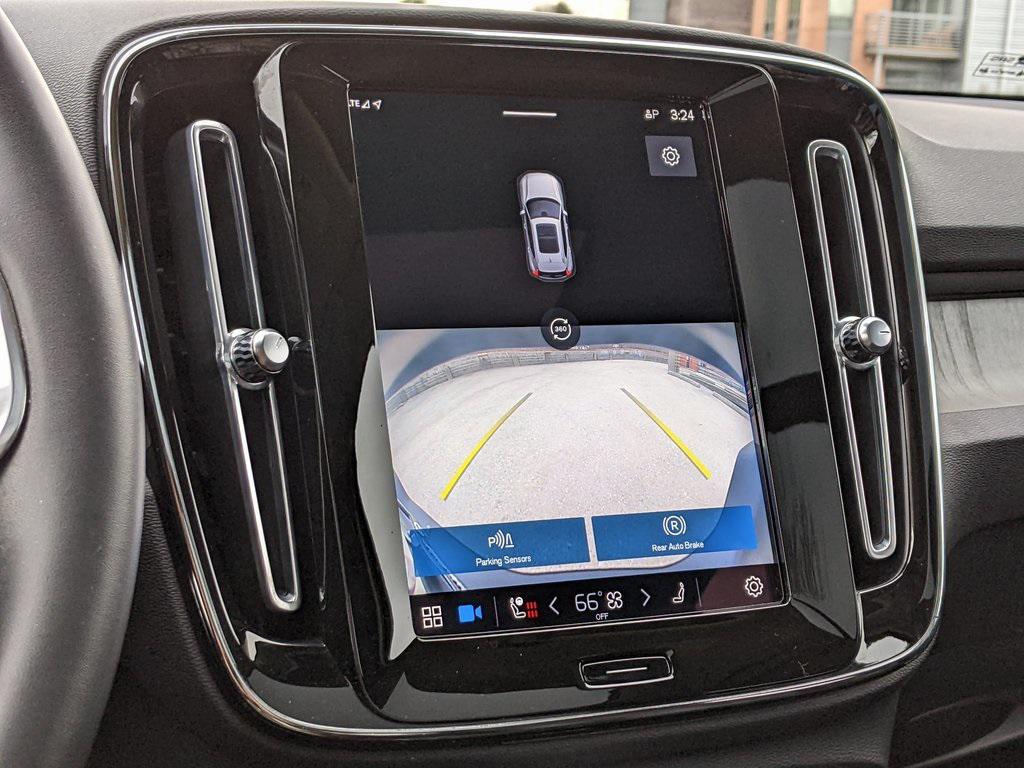 used 2023 Volvo XC40 car, priced at $30,500