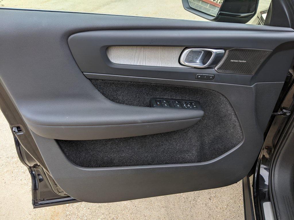 used 2023 Volvo XC40 car, priced at $30,500