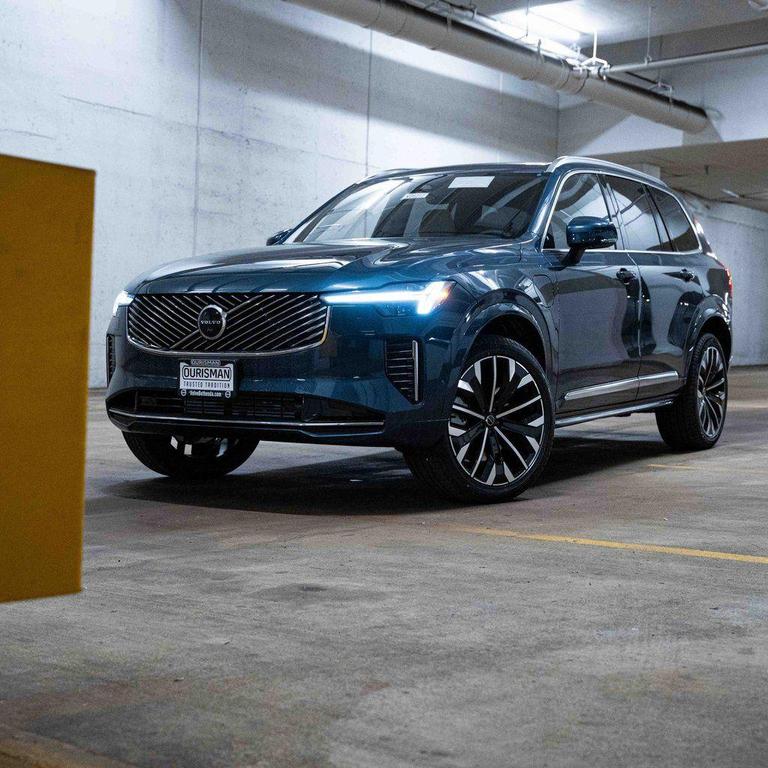 new 2026 Volvo XC90 Plug-In Hybrid car, priced at $81,875