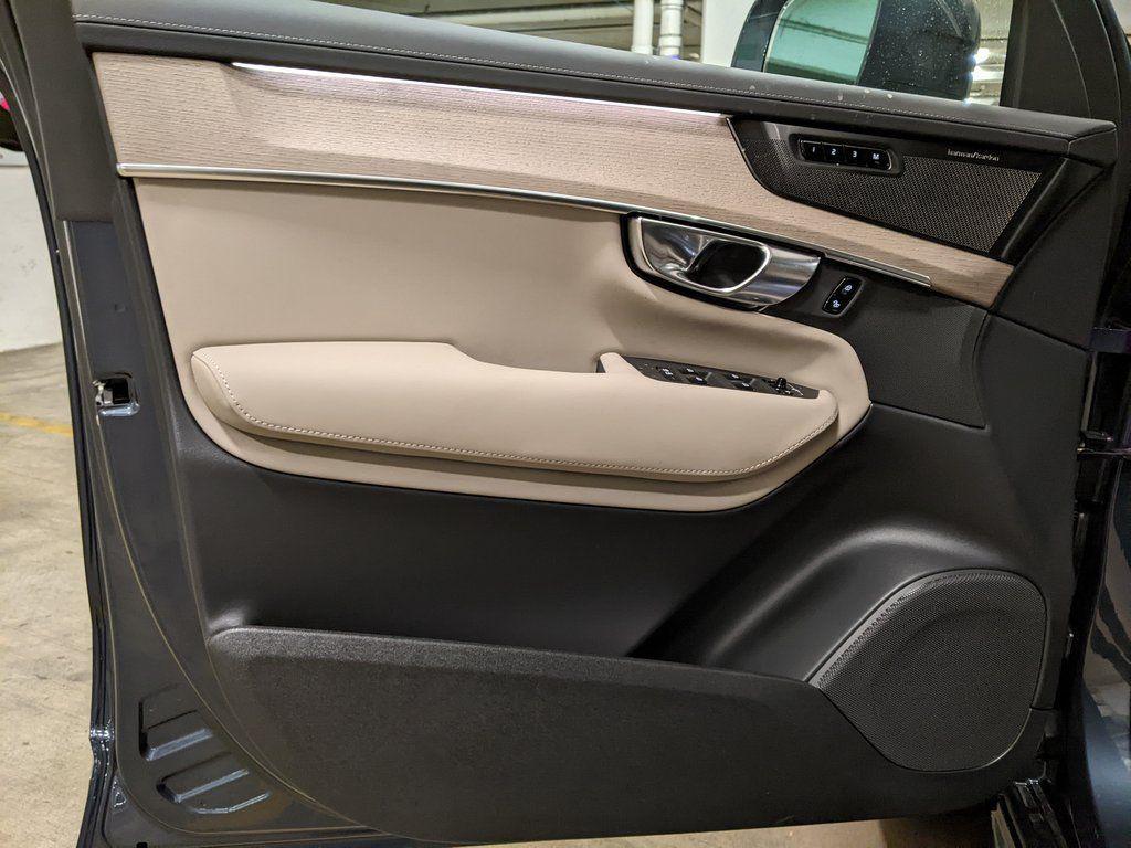 new 2026 Volvo XC90 Plug-In Hybrid car, priced at $81,875