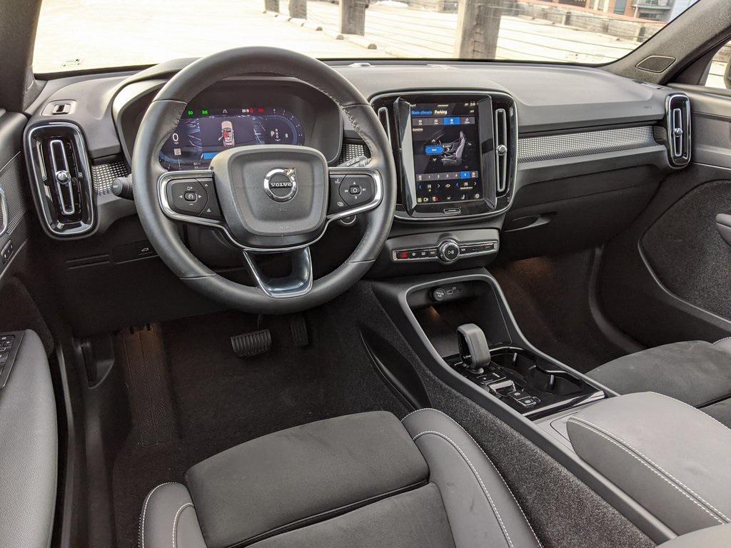 used 2025 Volvo XC40 car, priced at $31,500