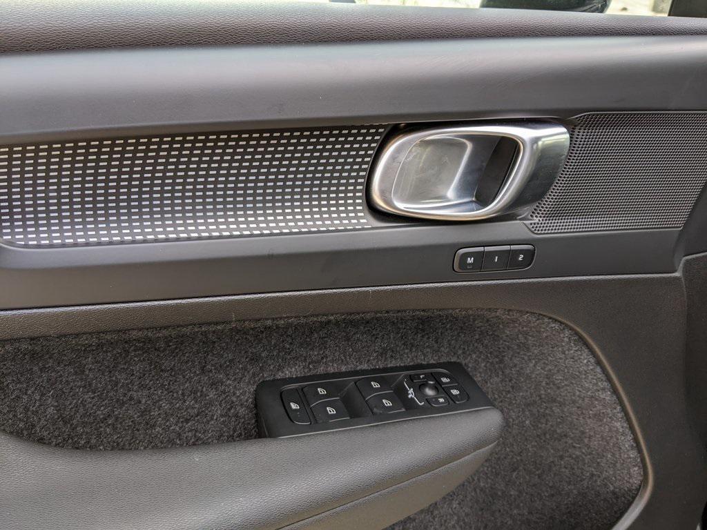 used 2025 Volvo XC40 car, priced at $31,500