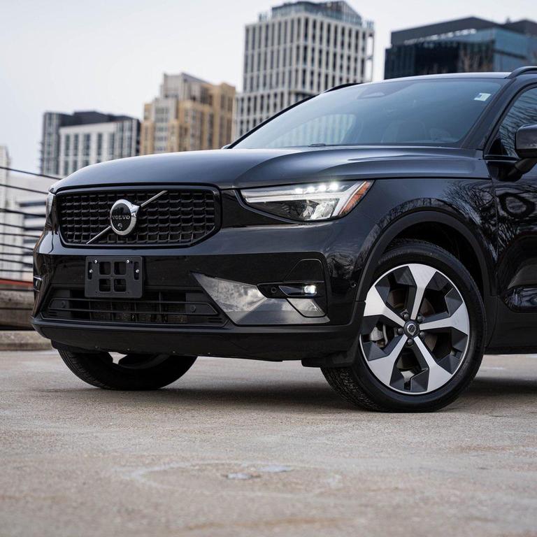 used 2025 Volvo XC40 car, priced at $31,500