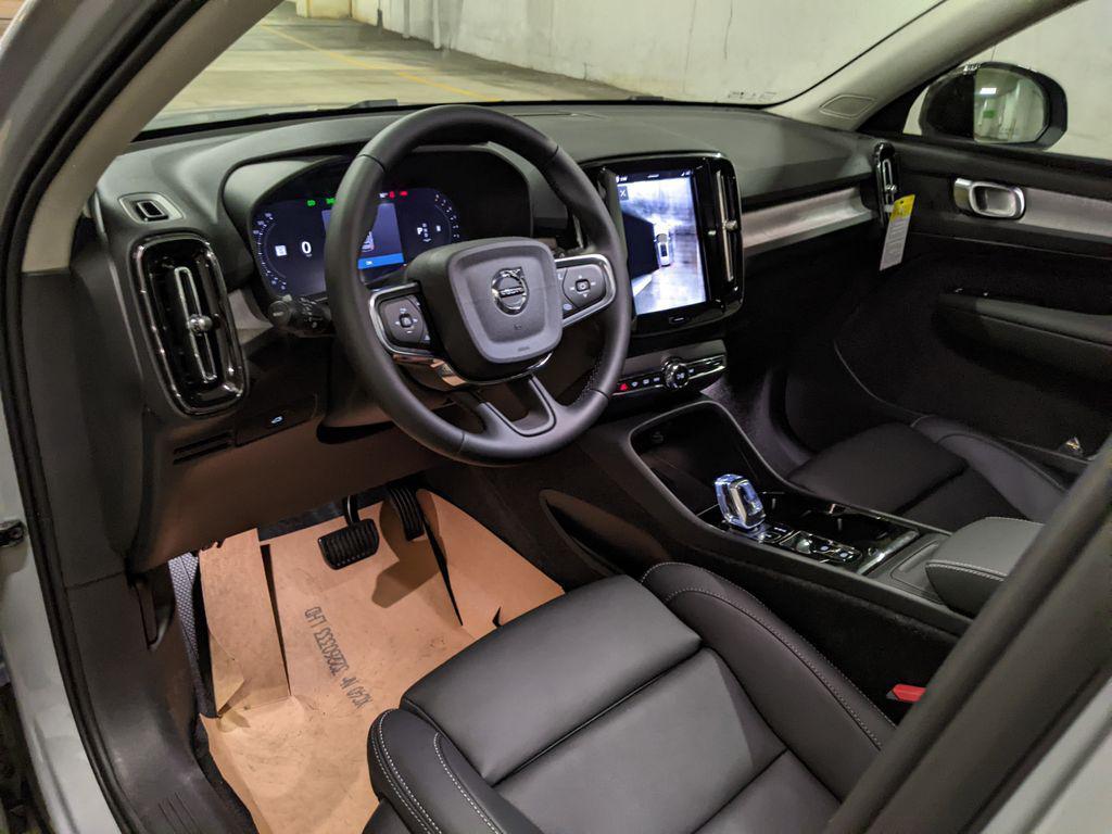 new 2026 Volvo XC40 car, priced at $50,260