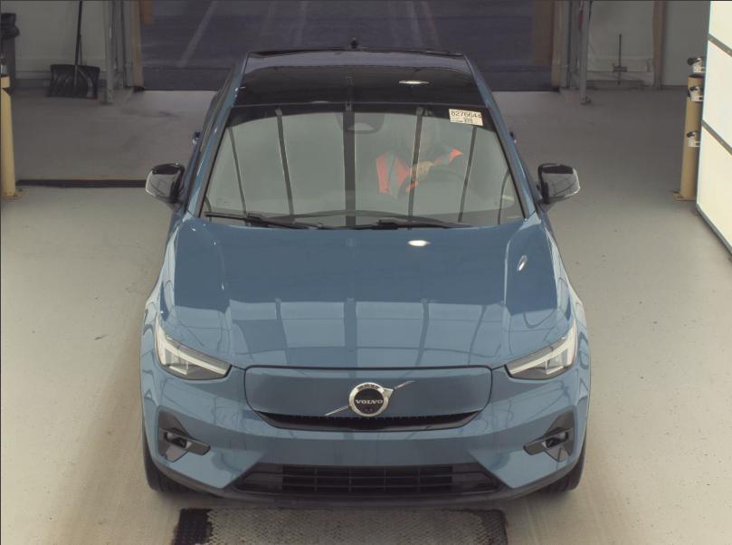 used 2023 Volvo C40 Recharge Pure Electric car, priced at $26,000