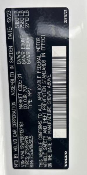 used 2024 Volvo V60 Cross Country car, priced at $39,000