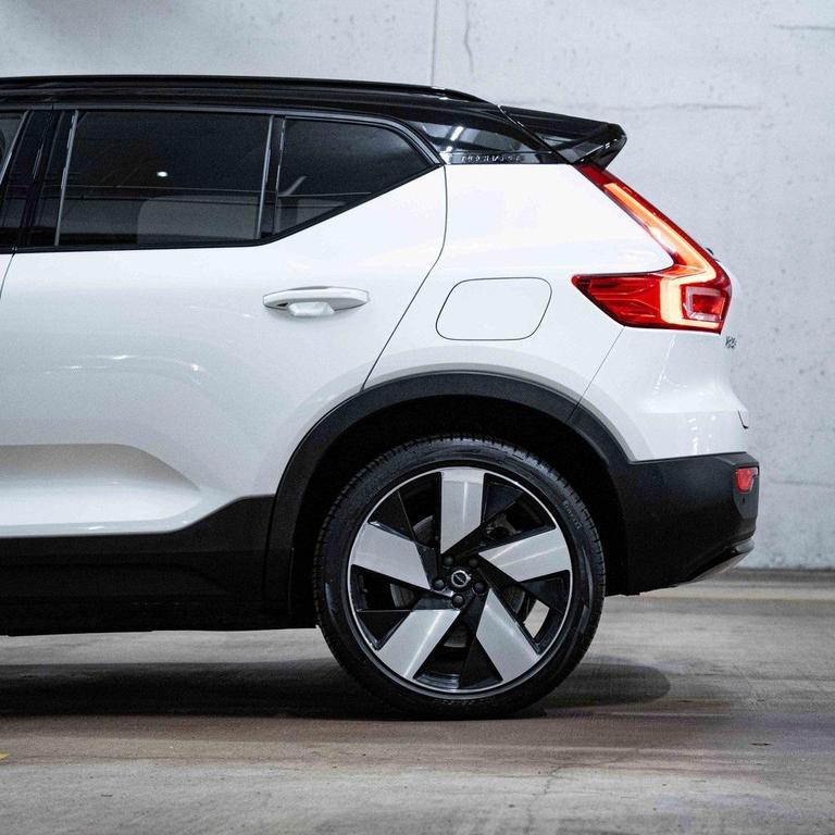 used 2023 Volvo XC40 Recharge Pure Electric car, priced at $31,000