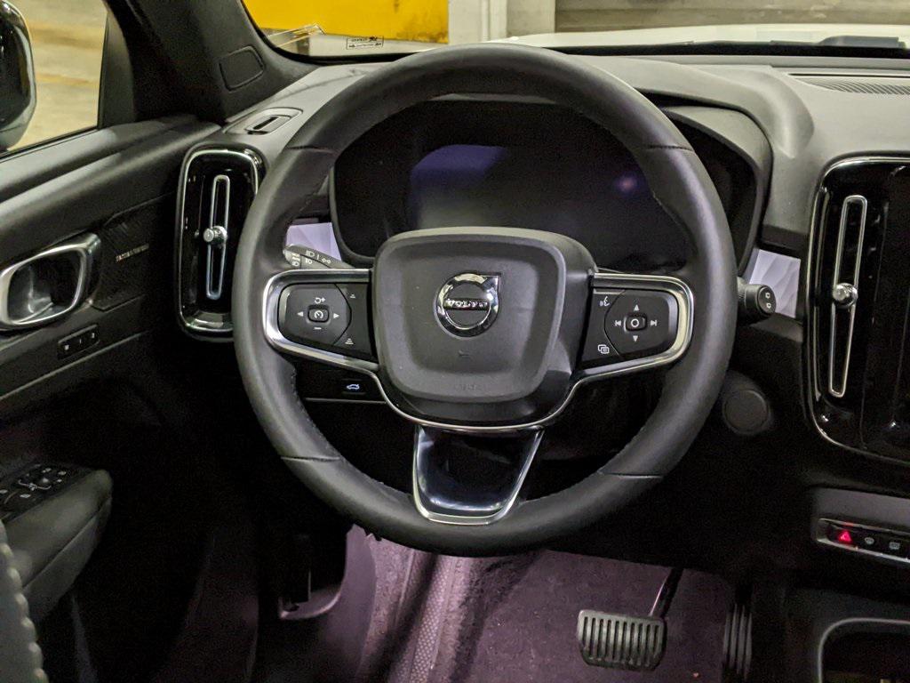 used 2023 Volvo XC40 Recharge Pure Electric car, priced at $31,000