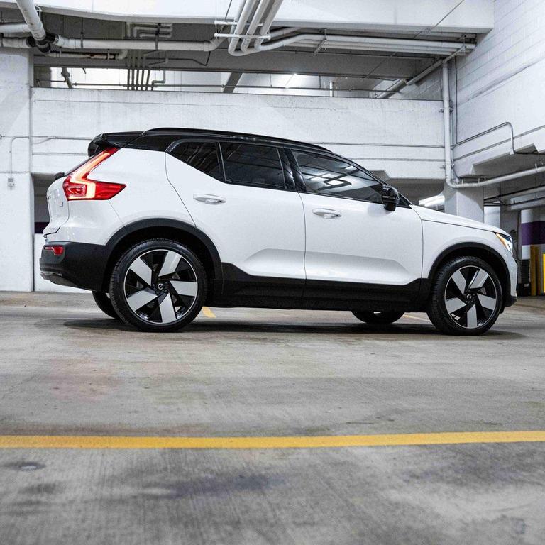 used 2023 Volvo XC40 Recharge Pure Electric car, priced at $31,000