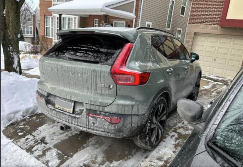 used 2023 Volvo XC40 car, priced at $31,500