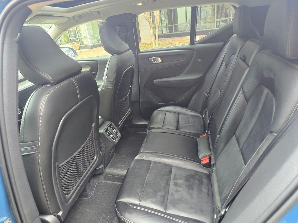 used 2023 Volvo XC40 car, priced at $29,500