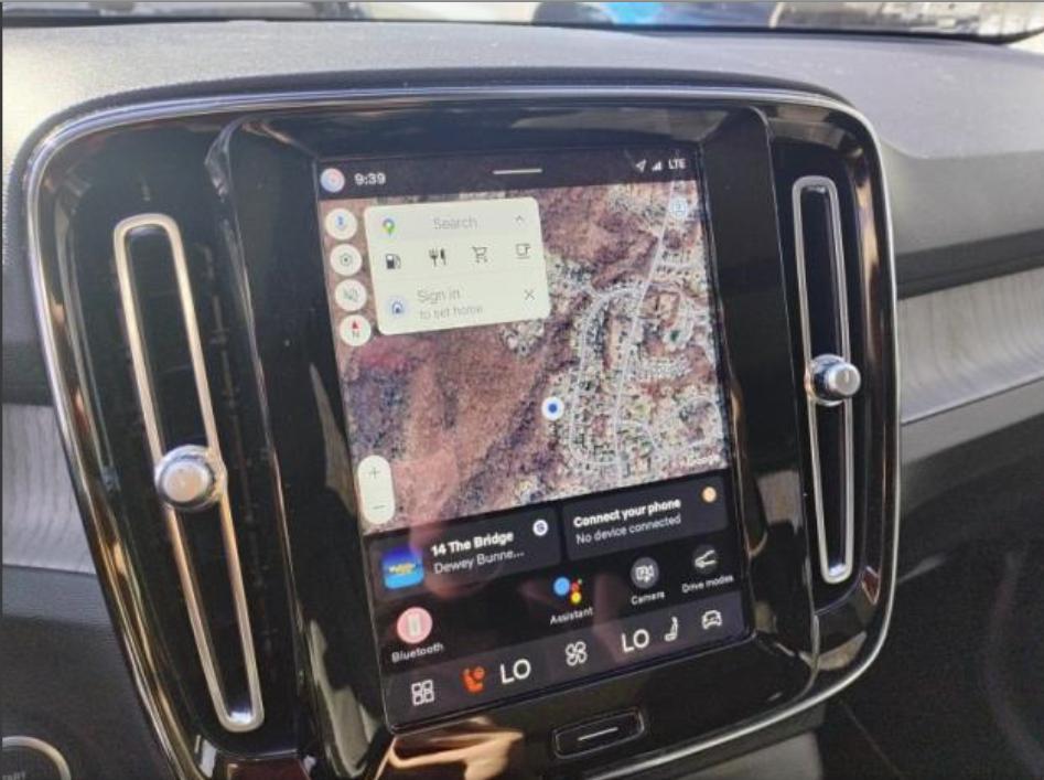 used 2023 Volvo XC40 car, priced at $29,500