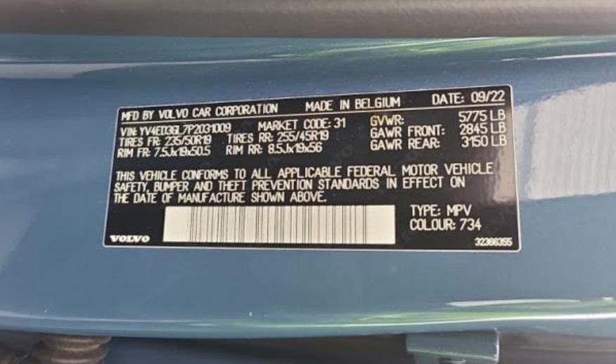 used 2023 Volvo C40 Recharge Pure Electric car, priced at $26,000