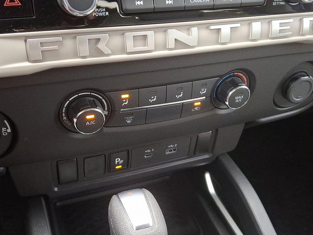 2025 Bluestone Pearl Nissan Frontier