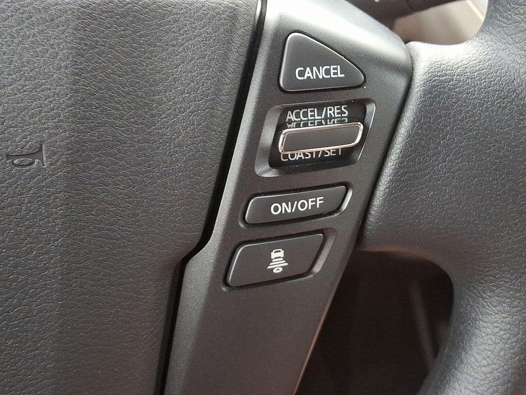 2025 Bluestone Pearl Nissan Frontier