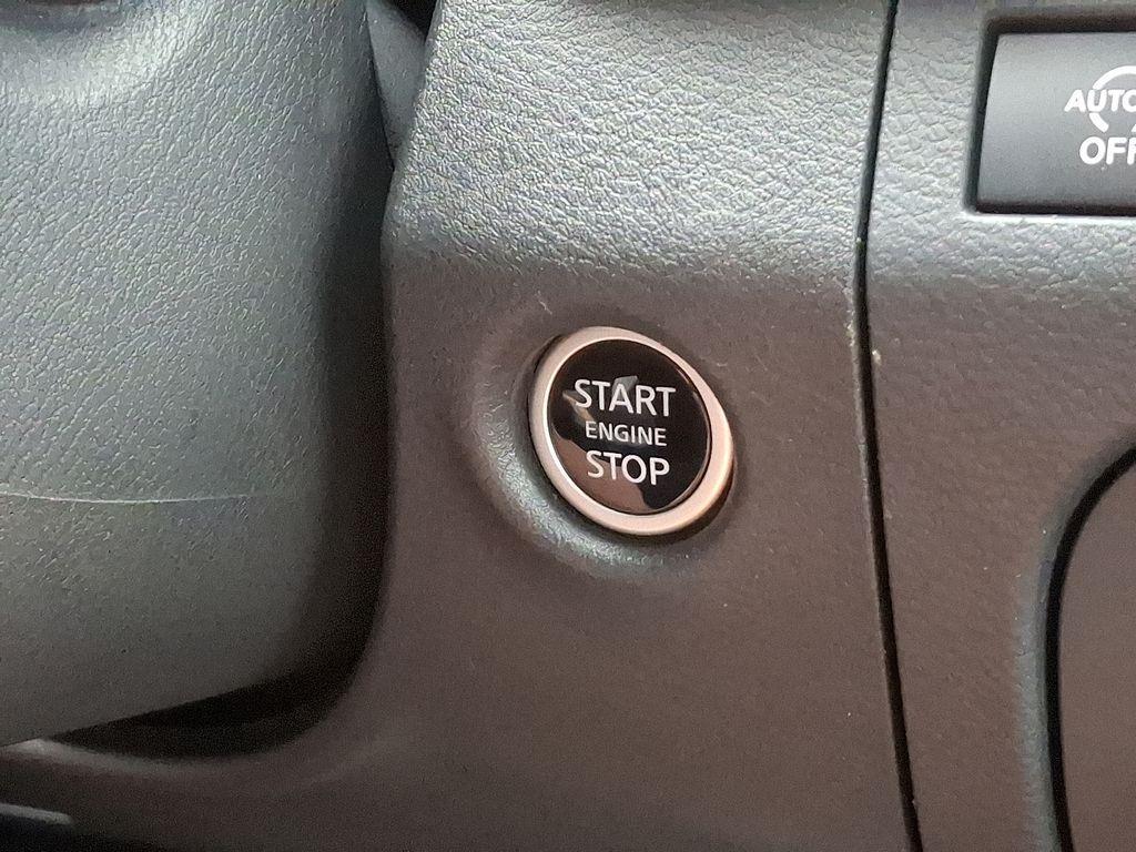 2025 Bluestone Pearl Nissan Frontier