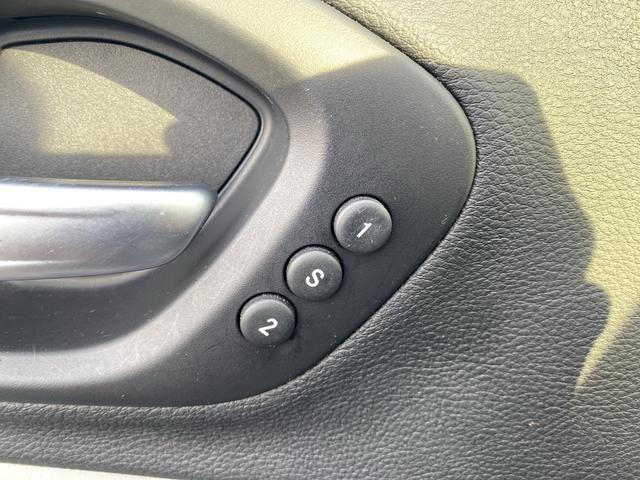 used 2019 Jeep Cherokee car, priced at $16,399