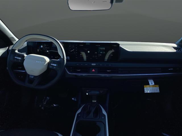 new 2025 Kia K4 car, priced at $25,498