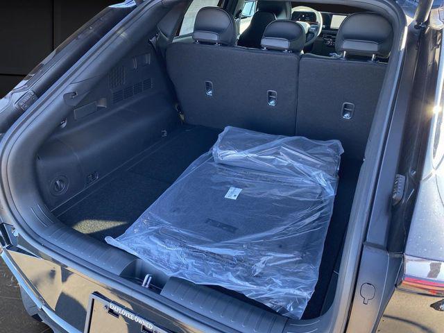 new 2025 Kia EV6 car, priced at $47,898