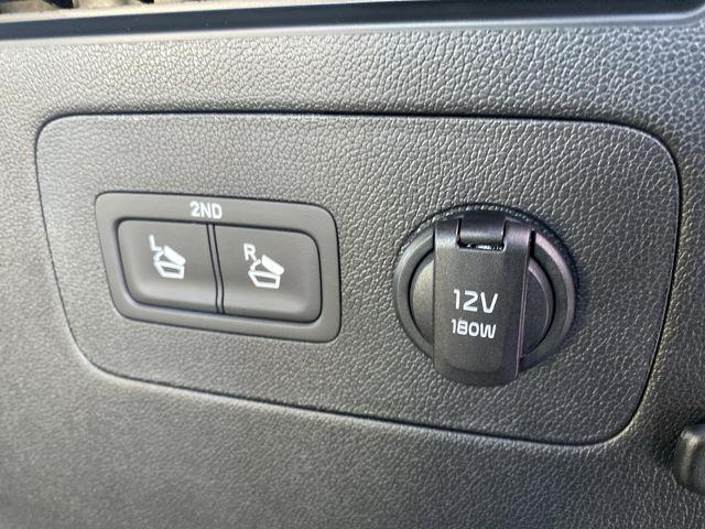 new 2026 Kia Sorento Hybrid car, priced at $46,915