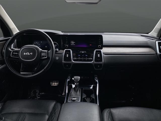 used 2022 Kia Sorento car, priced at $28,000