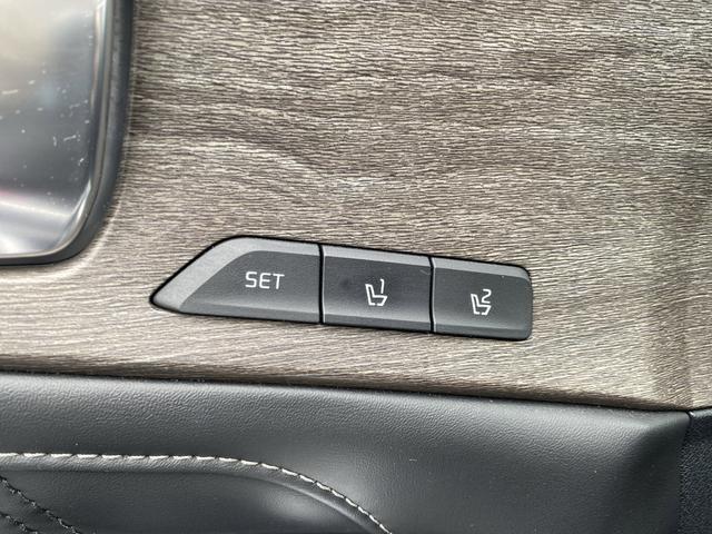 used 2022 Kia Sorento car, priced at $28,000