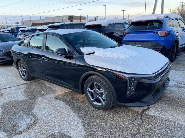 new 2025 Kia K4 car, priced at $22,000