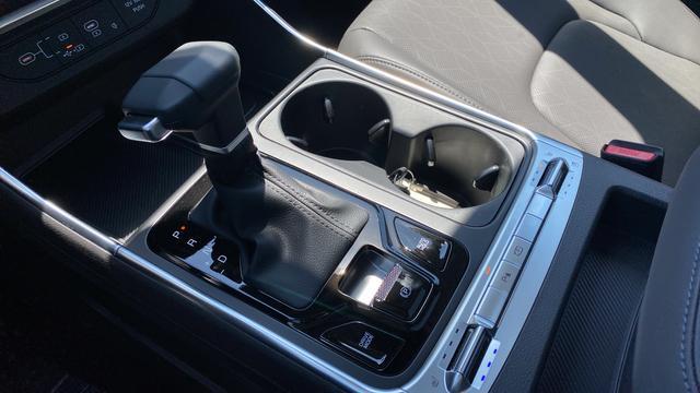 new 2026 Kia Carnival car, priced at $48,176