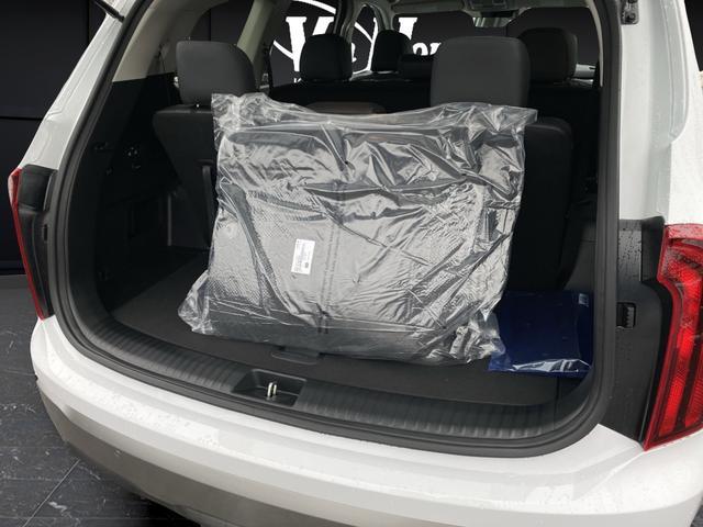 new 2025 Kia Telluride car, priced at $34,399