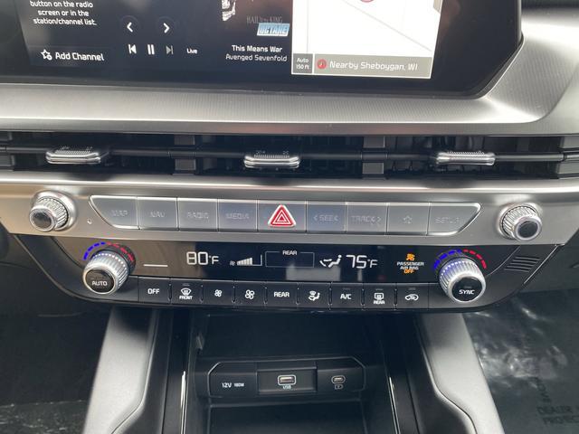 new 2025 Kia Telluride car, priced at $34,399