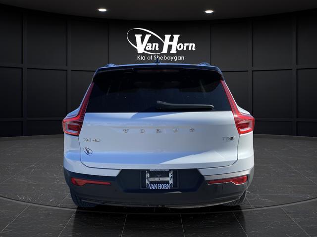 used 2021 Volvo XC40 car, priced at $21,564