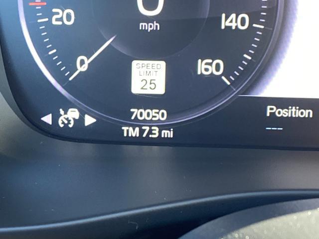 used 2021 Volvo XC40 car, priced at $21,564