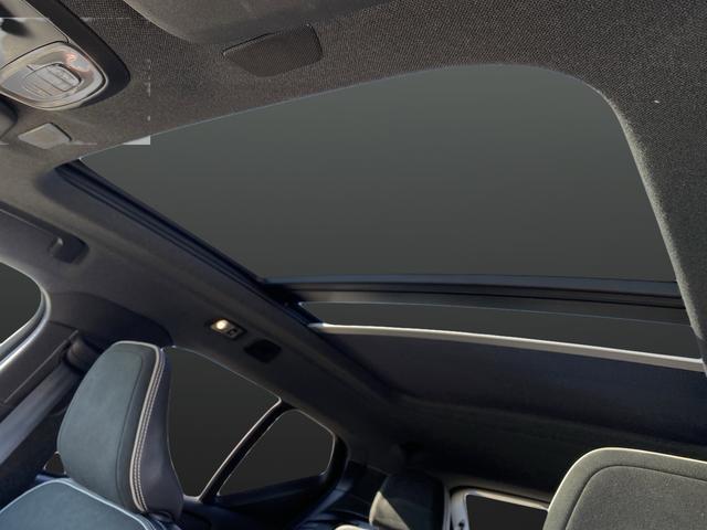 used 2021 Volvo XC40 car, priced at $21,564