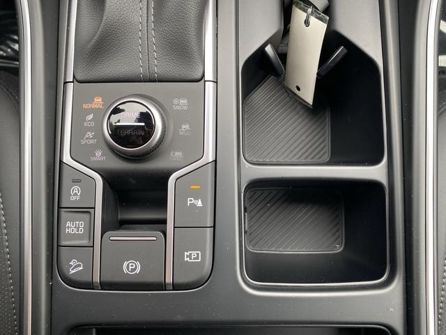 new 2026 Kia Sorento car, priced at $40,824
