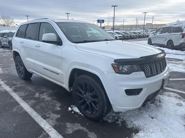 used 2017 Jeep Grand Cherokee car, priced at $15,872