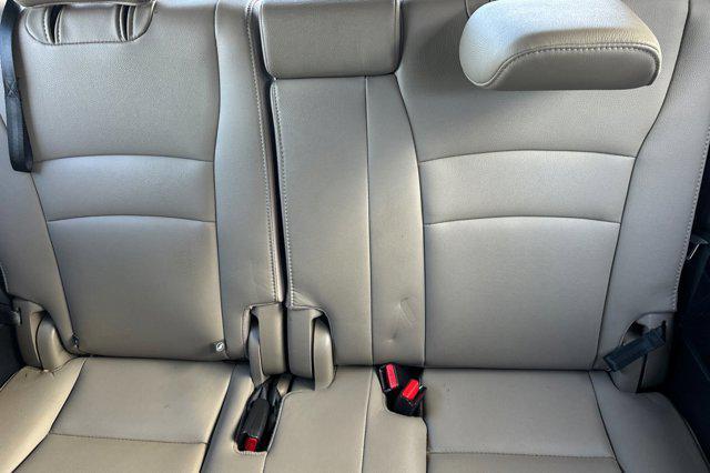 used 2022 Honda Pilot car, priced at $30,998