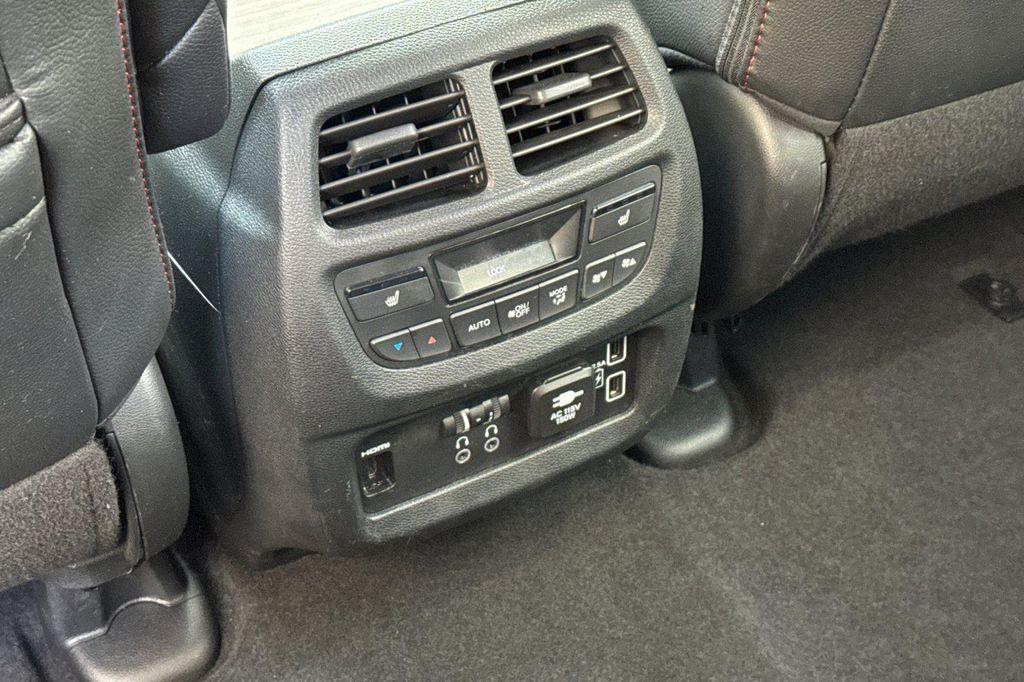 used 2022 Honda Pilot car, priced at $36,085