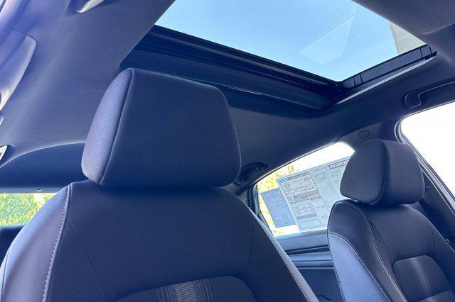 new 2026 Honda Civic Hybrid car, priced at $34,040
