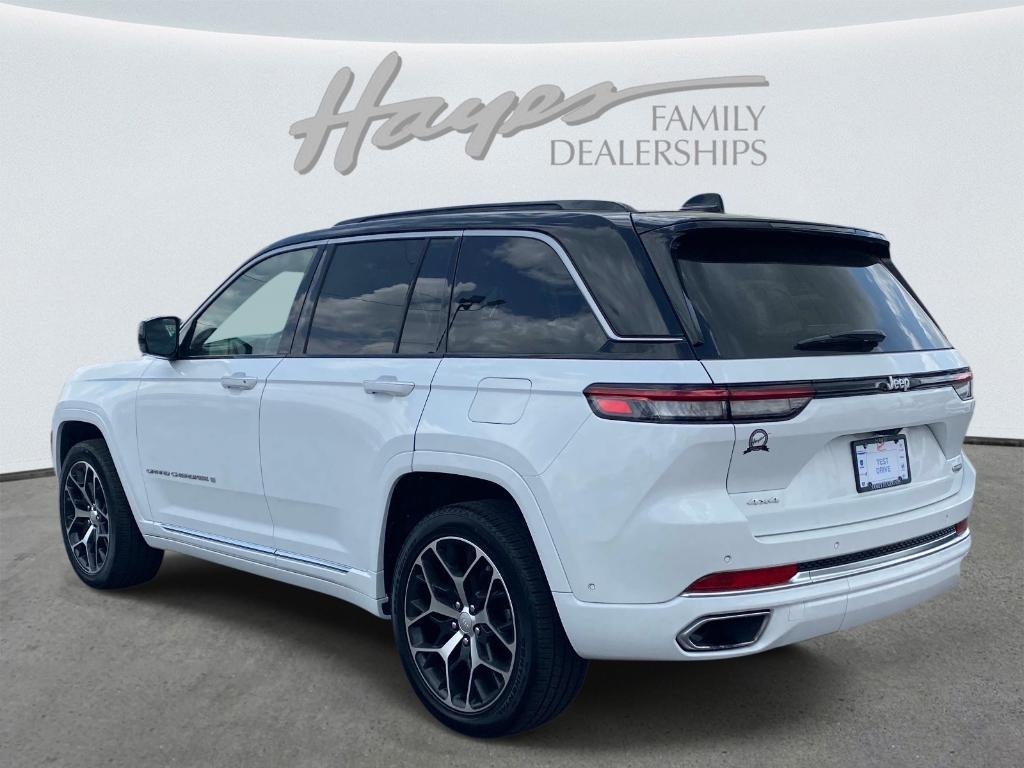 used 2025 Jeep Grand Cherokee car, priced at $53,886