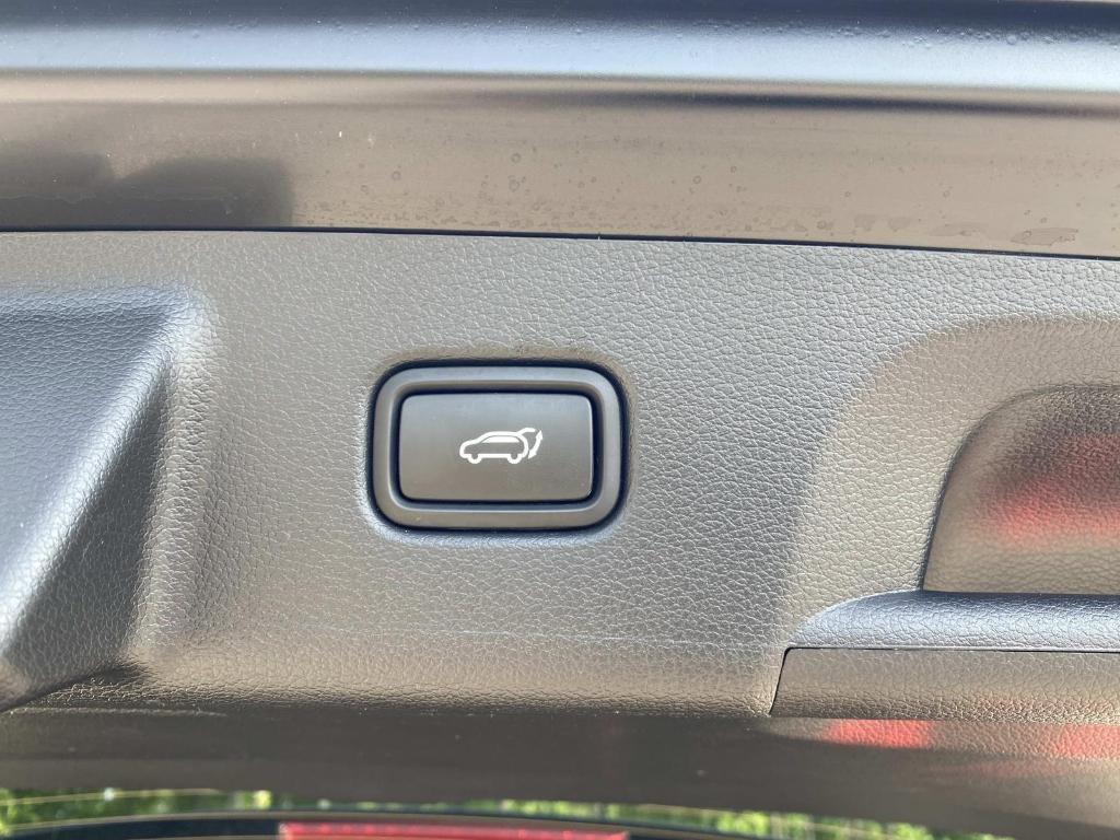 used 2024 Hyundai Palisade car, priced at $35,898