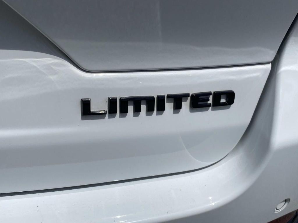 used 2023 Jeep Grand Cherokee car, priced at $31,087