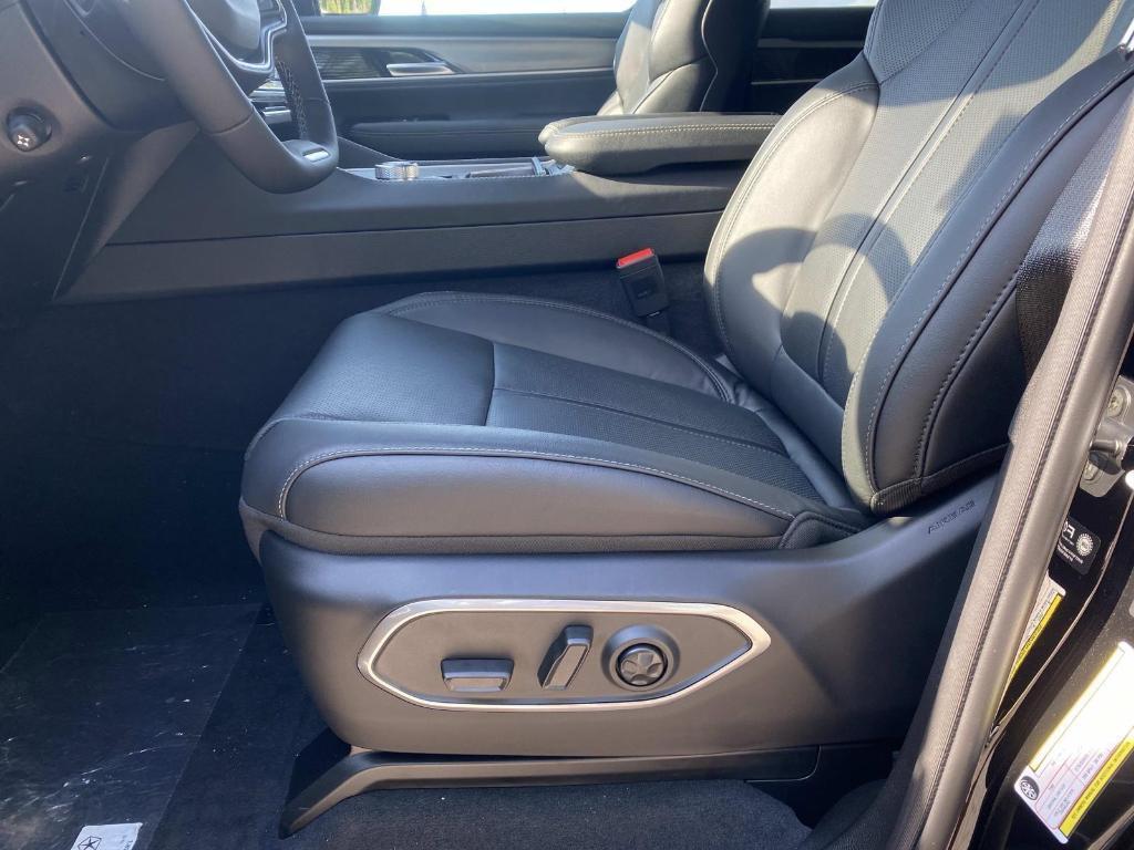 new 2026 Jeep Grand Wagoneer car, priced at $68,873