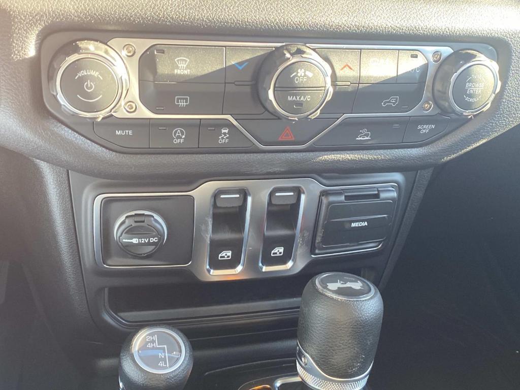 new 2026 Jeep Wrangler car, priced at $36,348