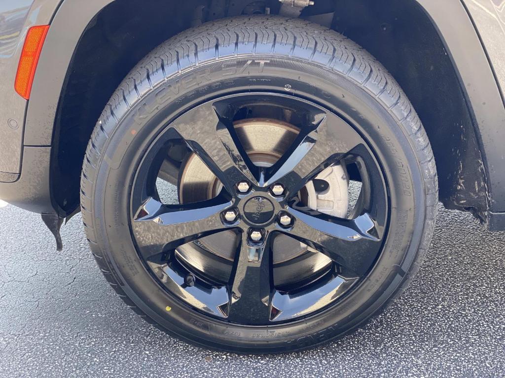 used 2023 Jeep Grand Cherokee L car, priced at $32,895