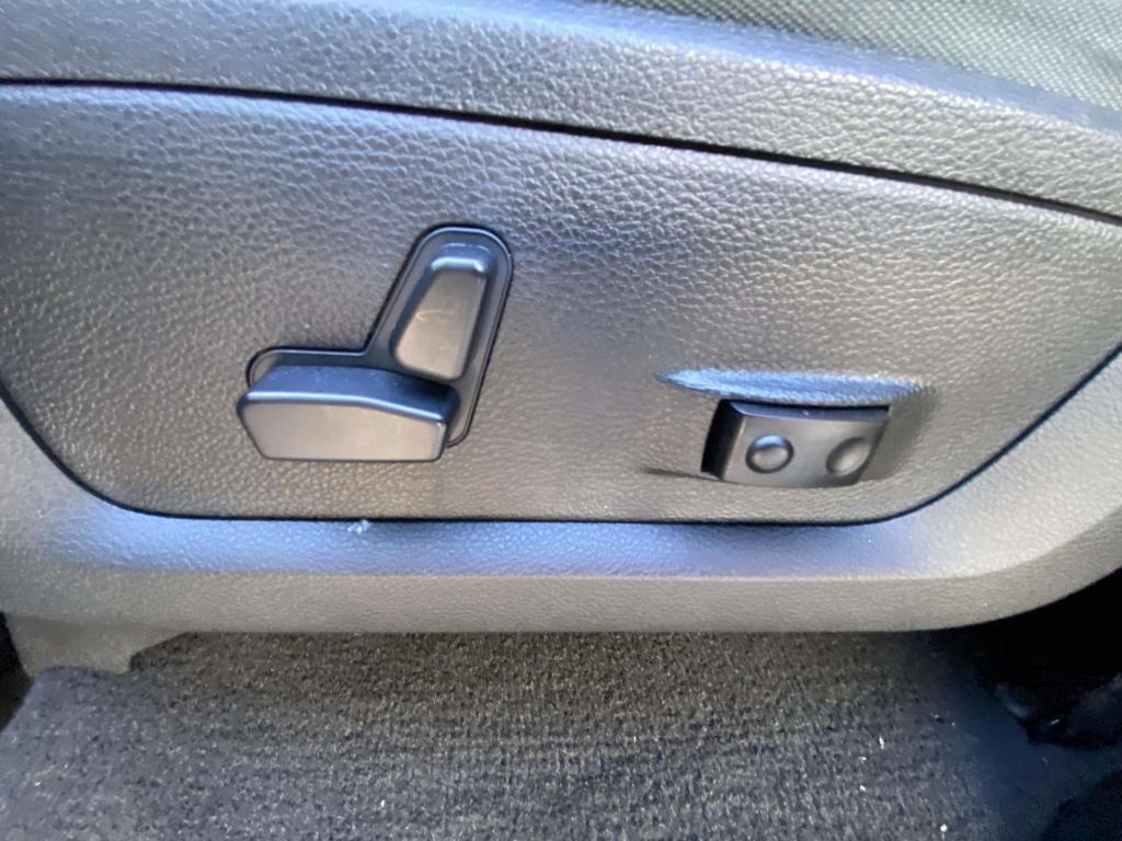 used 2020 Ram 1500 Classic car, priced at $22,056